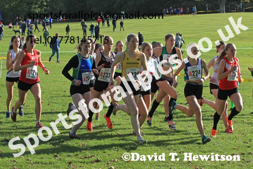 SWomens under-17s 2022 Northern Cross Country Relays, Graves Park, Sheffield. Photo: David T. Hewitson/Sports for All Pics